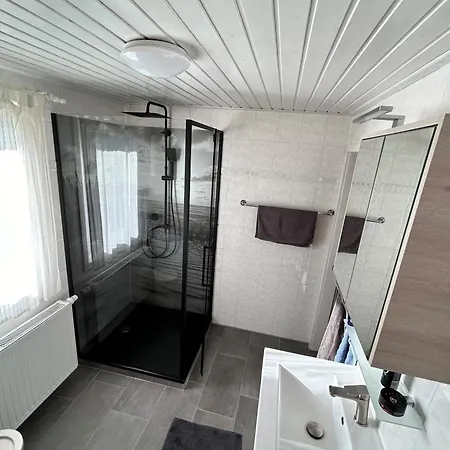 Wohlfuehloase Sunshine An Weissem Sandstrand *